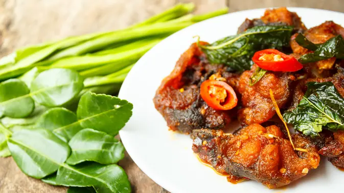 Resep Ikan Lele Bumbu Balado Pedas Manis Lifestyle Fimela Com
