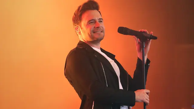 [Bintang] Shane Filan