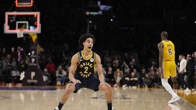 Buang Keunggulan 17 Poin, Lakers Dikalahkan Pacers Berkat Rookie