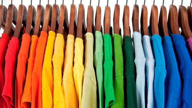 Tips Memilih Warna Baju Sesuai Warna Kulit