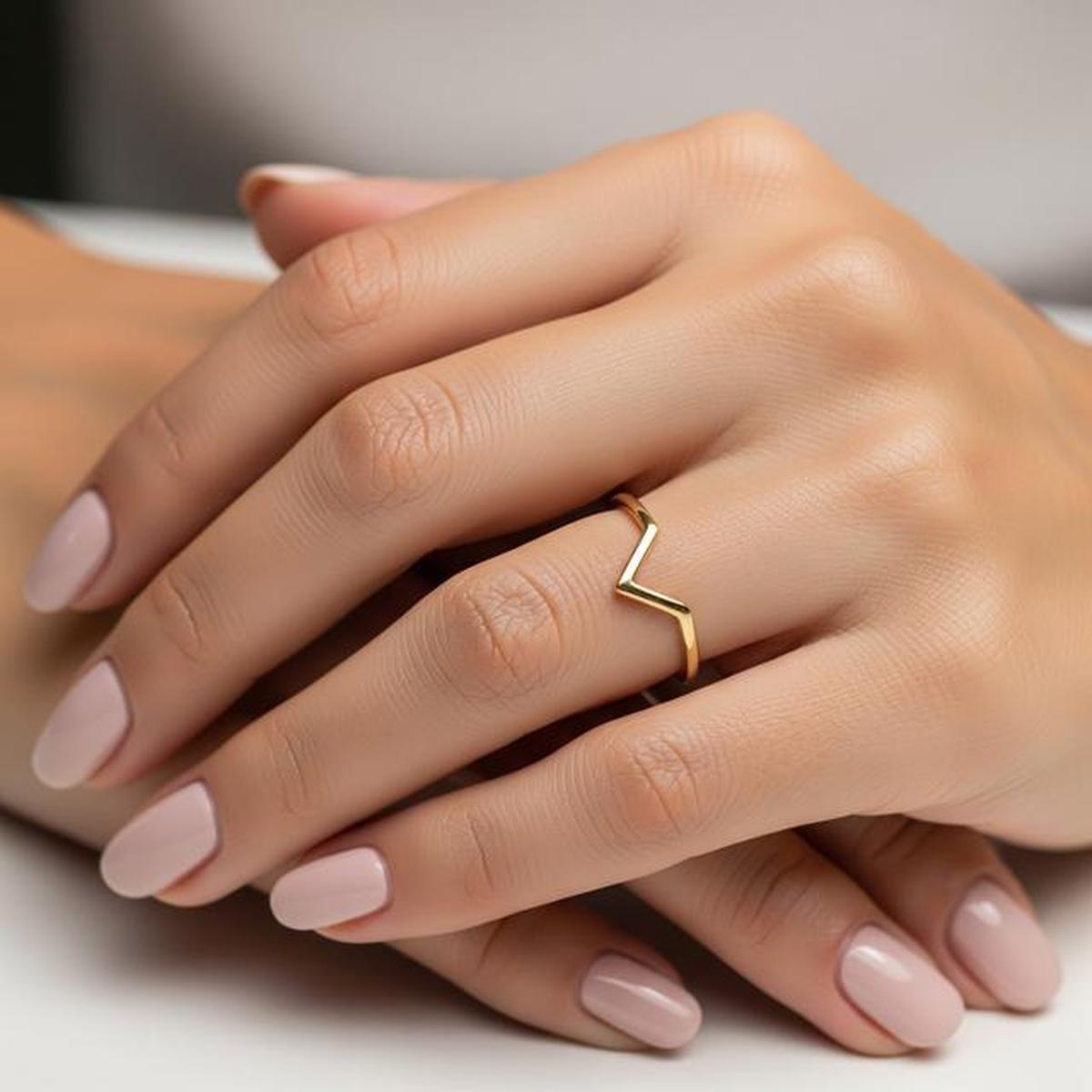 10 Desain Cincin Emas yang Mudah Dijual Kembali, Investasi Aman Masa Depan