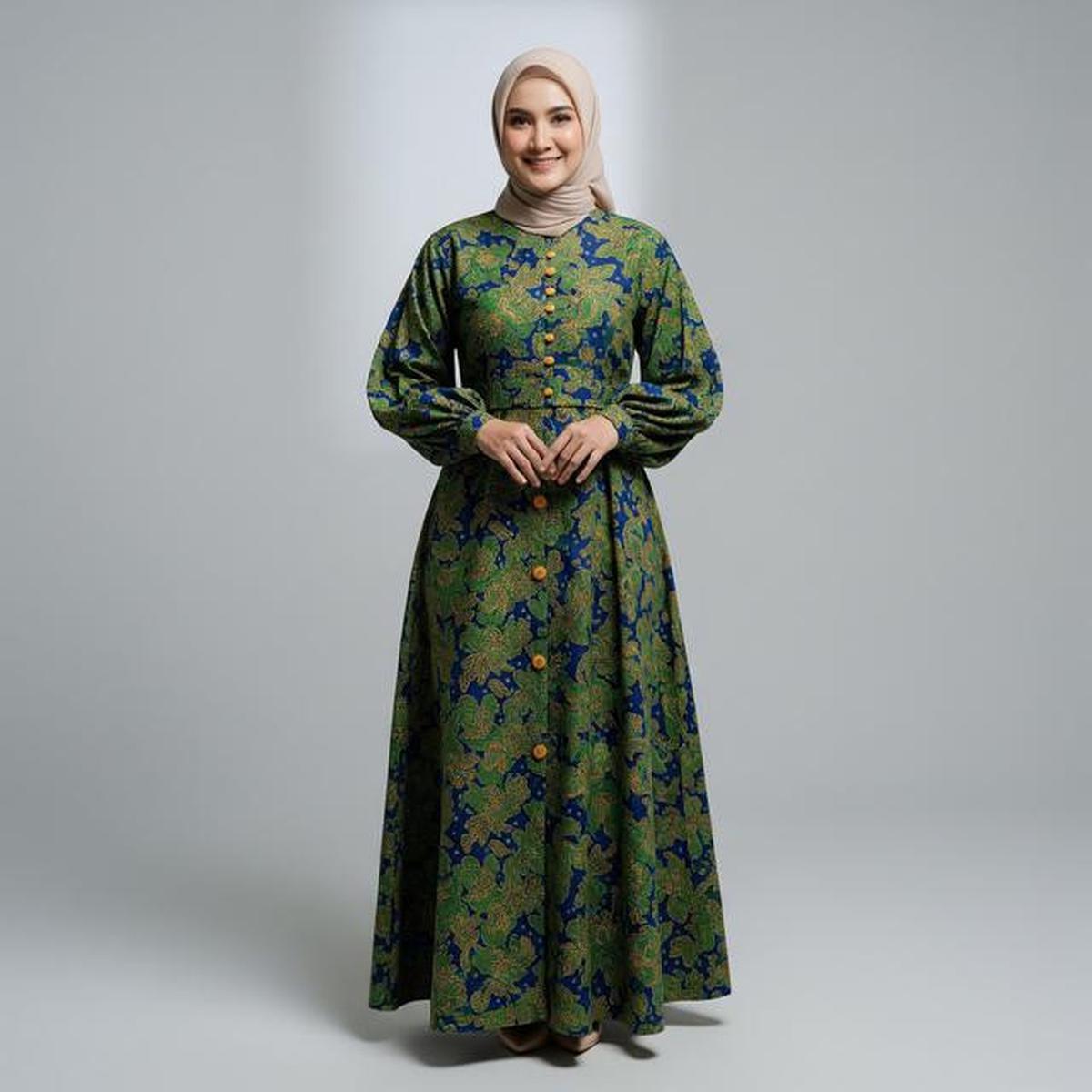 10 Model Baju Gamis Batik Ibu Ibu Terbaru, Ini Padu Padan yang Bikin Terlihat Muda di 2025
