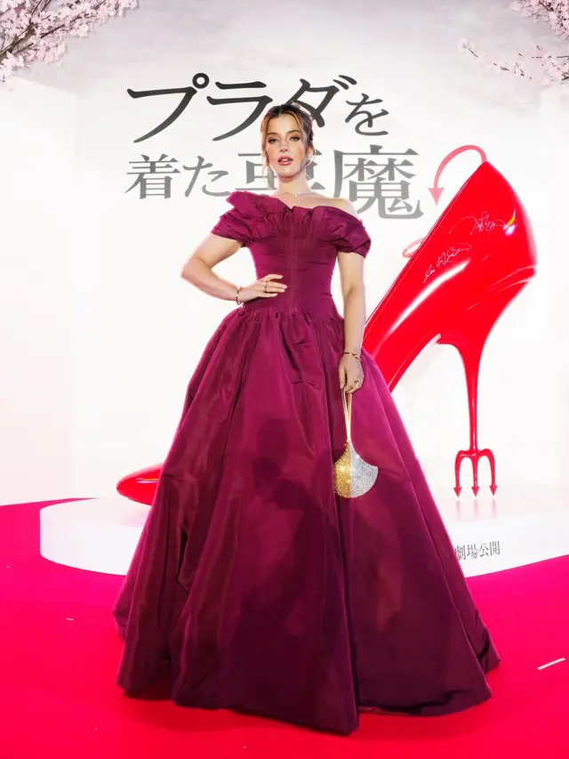 Dari Penonton Setia hingga Jadi Wakil Indonesia, Gaun Merah Tasya Farasya di Red Carpet The Devil Wears Prada 2 Terinspirasi Meryl Streep