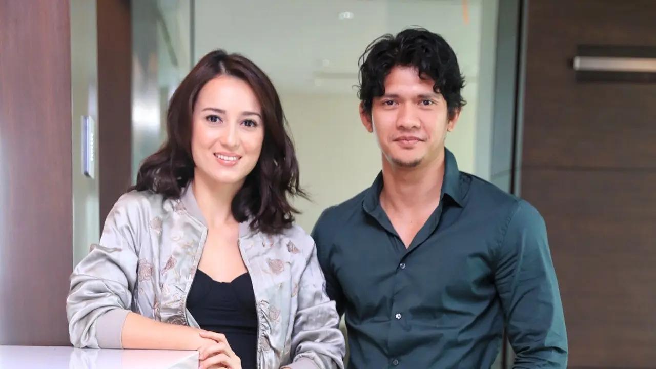 [Bintang] Julie Estelle Kenang Adegan Bareng Iko Uwais di Film Headshot