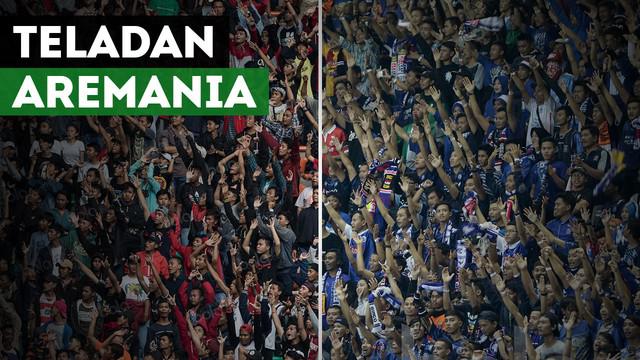 Berita video mengenai persahabatan serta rasa persaudaraan antara suporter persija dan suporter Arema FC.
