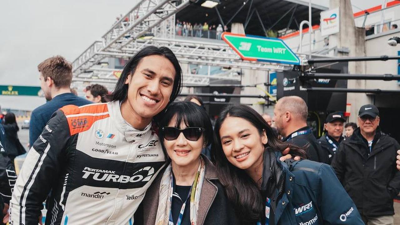 Terakhir kali Rini S Bono tampil di serial televisi pada tahun 2018. Dengan kecantikannya yang masih mempesona, banyak netizen yang berharap ia kembali ke dunia seni peran.