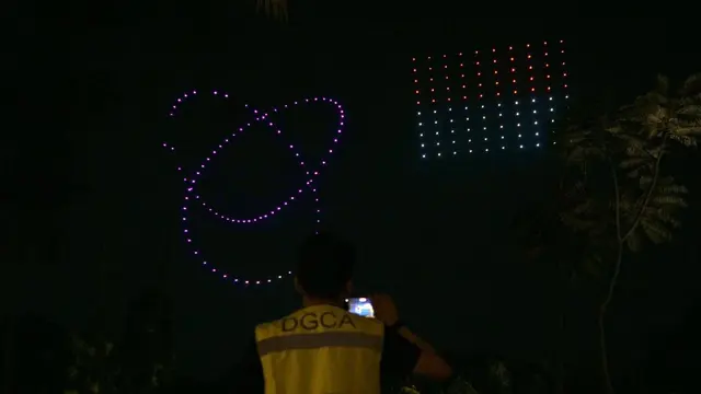 Pertama di Indonesia, Berkenalan dengan Tim Profesional Drone Show Indo