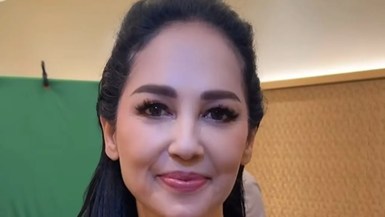 Potret Terbaru Meriam Bellina yang Cantik Awet Muda di Usia 60 Tahun