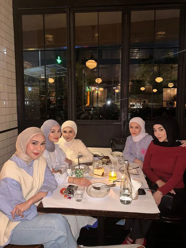 Potret Geng Mamayu kumpul bersama (Sumber: Instagram/@kesharatuliu05)