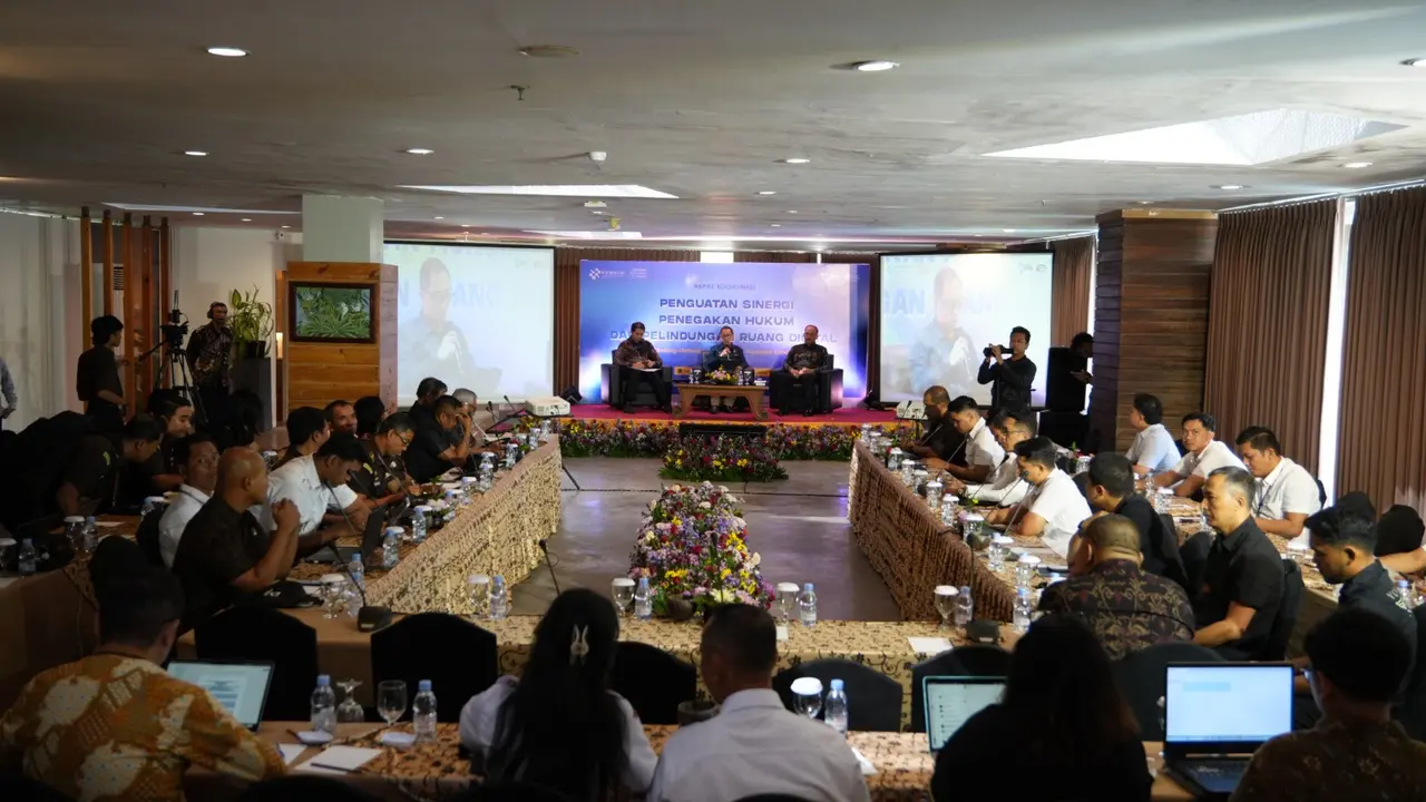 Rapat Koordinasi Penguatan Sinergi Penegakan Hukum dan Perlindungan Ruang Digital berbasis Undang-Undang Informasi dan Transaksi Elektronik yang digelar Kementerian Komunikasi dan Digital Republik Indonesia di Bali. (Istimewa)