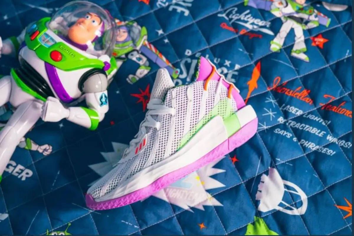 Kolaborasi Adidas dan Pixar Hasilkan Sepatu Toy Story