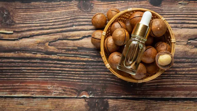 Ilustrasi minyak argan/freepik.com/jcomp