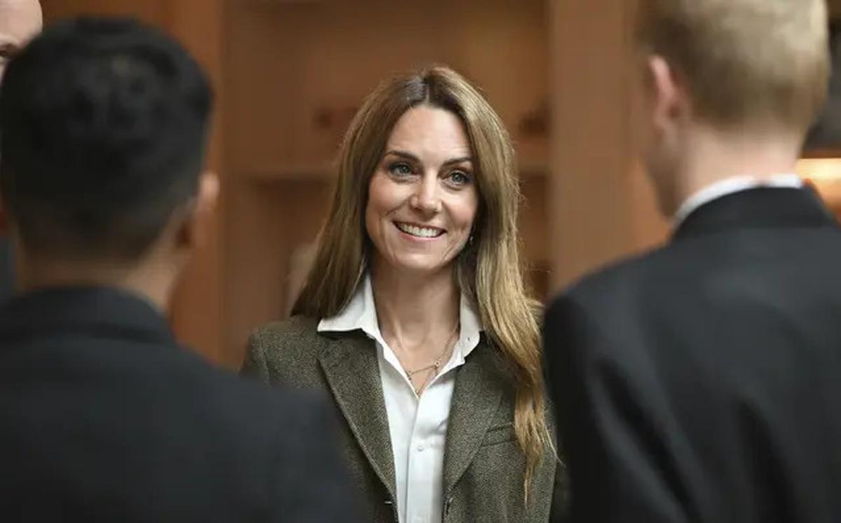 Bukan Wig, Kate Middleton Diyakini Ahli Pakai Ekstensi untuk Rambut Pirangnya yang Viral