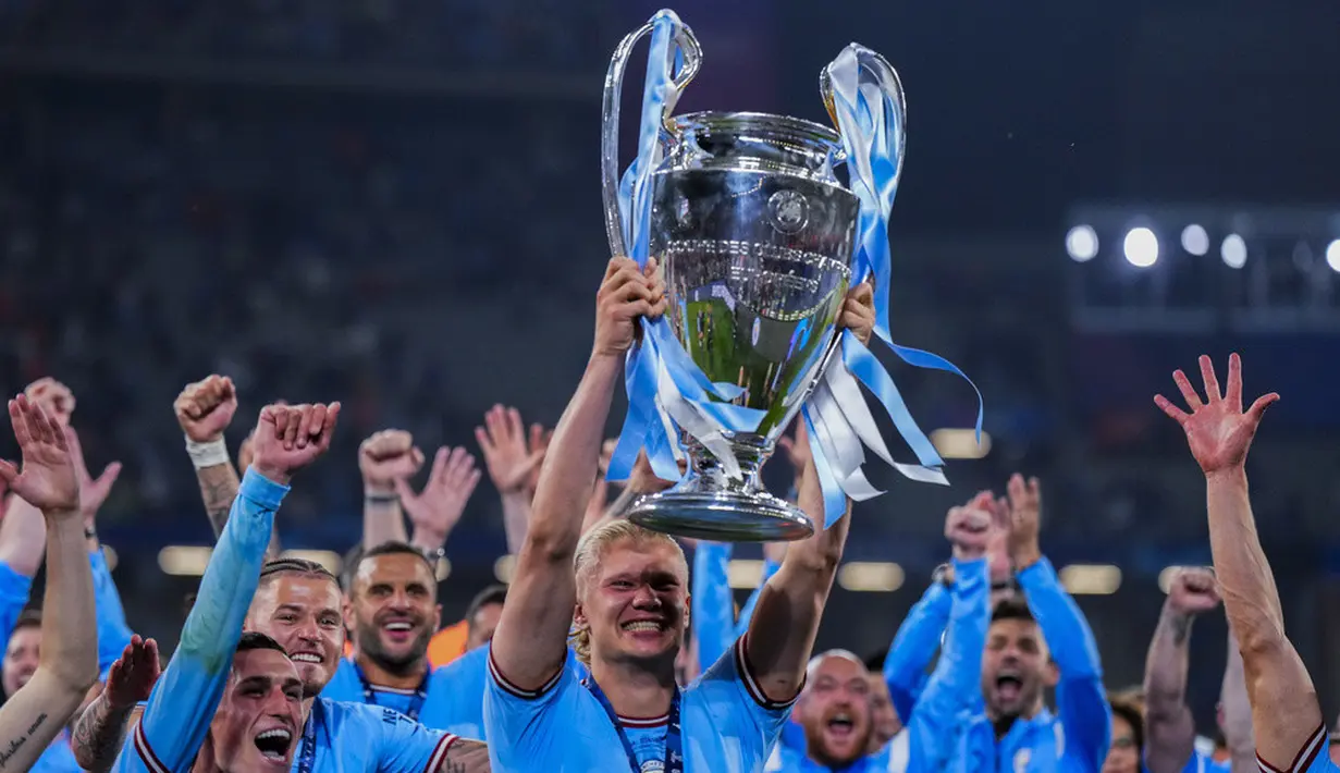 <p>Untungnya di saat Haaland mati kutu di final Liga Champions yang berlangsung di Ataturk Olympic Stadium, Turki pada Minggu 11 Juni 2023 dini hari WIB, ada gelandang Rodri yang menjadi pahlawan. (AP Photo/Manu Fernandez)</p>