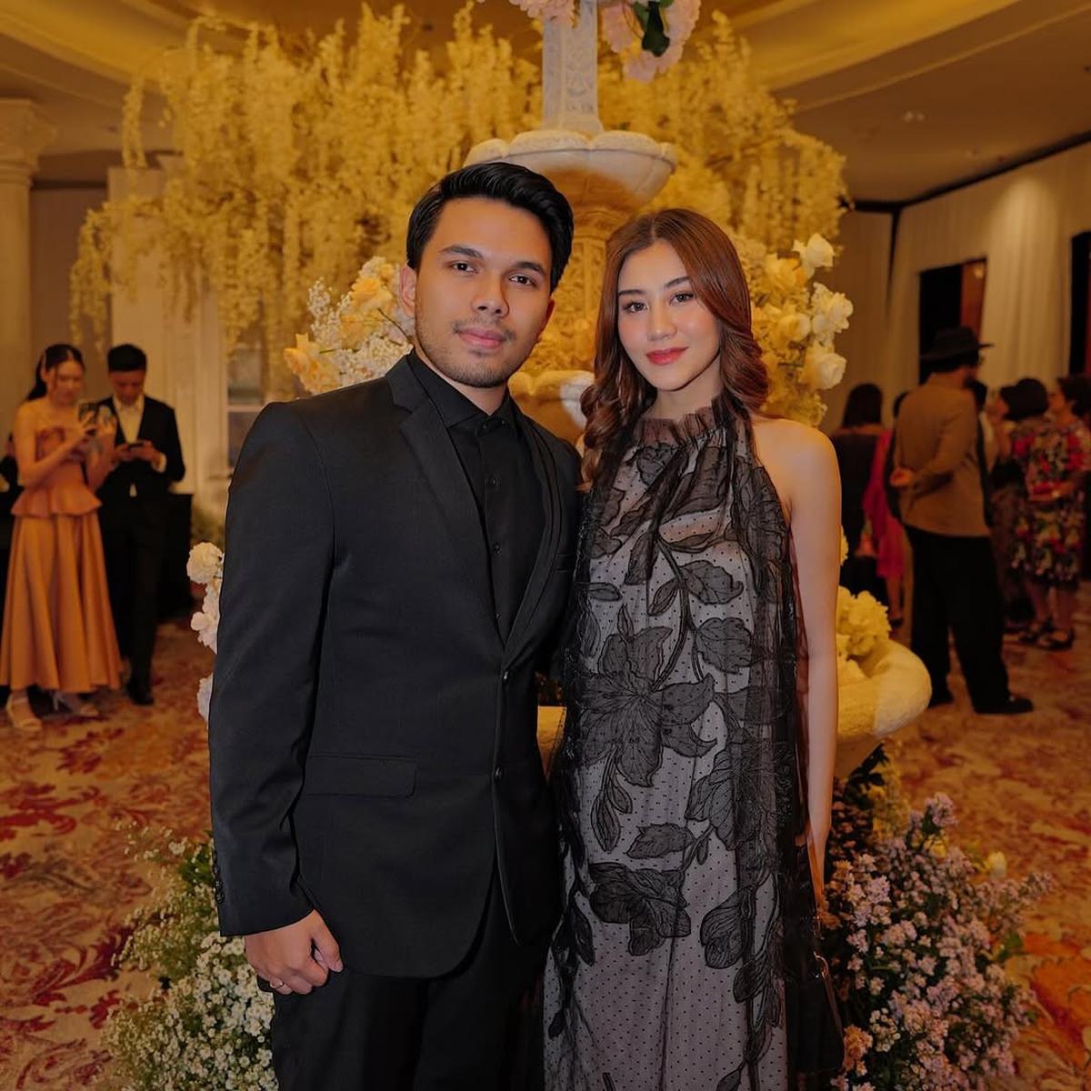 Potret Duo Couple Aurel-Atta dan Aaliyah-Thoriq Kondangan ke Pernikahan Vior-Vincent, Ayahnya Ameena Disebut Makin Kurus
