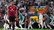 Gelandang Manchester United asal Brasil #18, Casemiro, bereaksi di akhir pertandingan final Liga Europa UEFA antara Tottenham Hotspur dan Manchester United di Stadion San Mames, Bilbao, pada 21 Mei 2025. (CESAR MANSO/AFP)