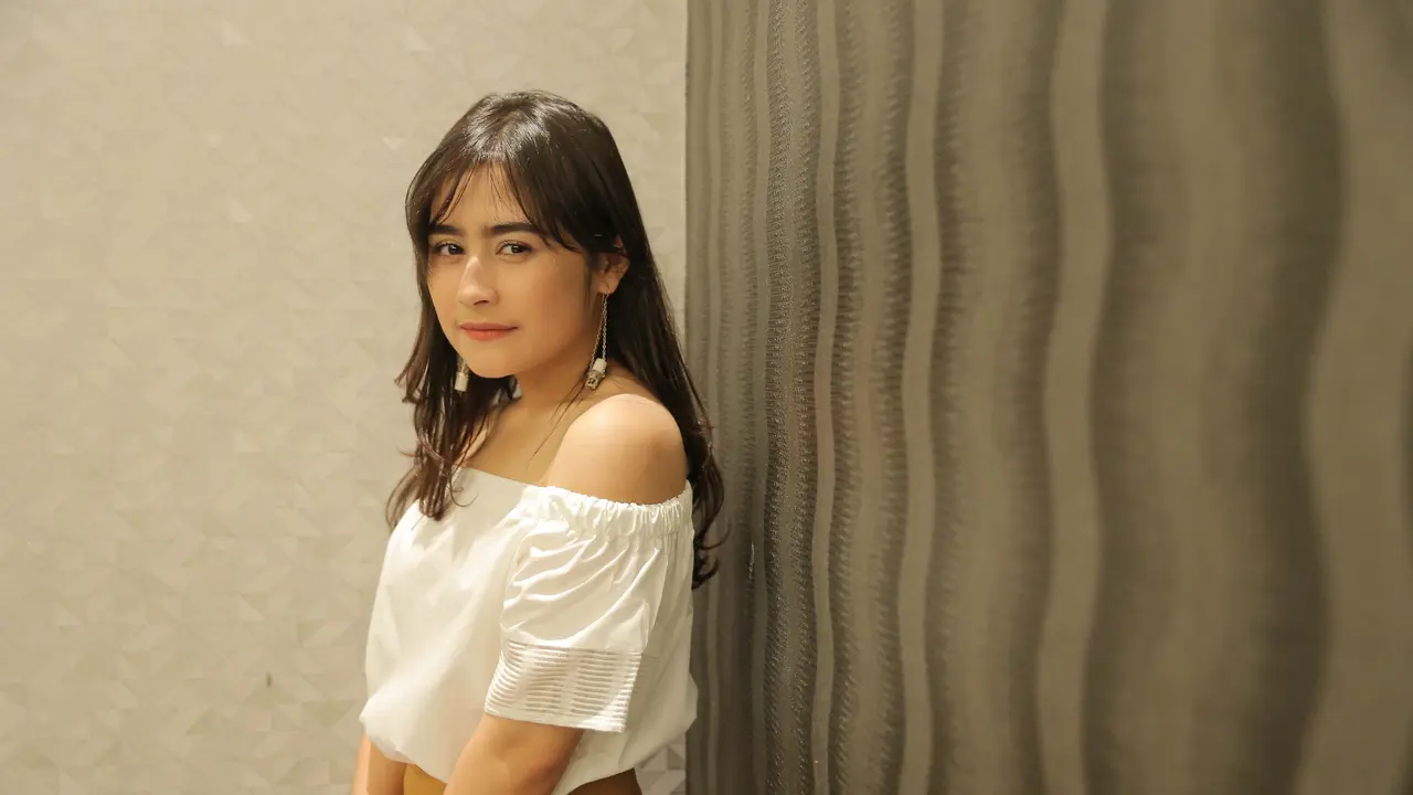 [Bintang] Prilly Latuconsina