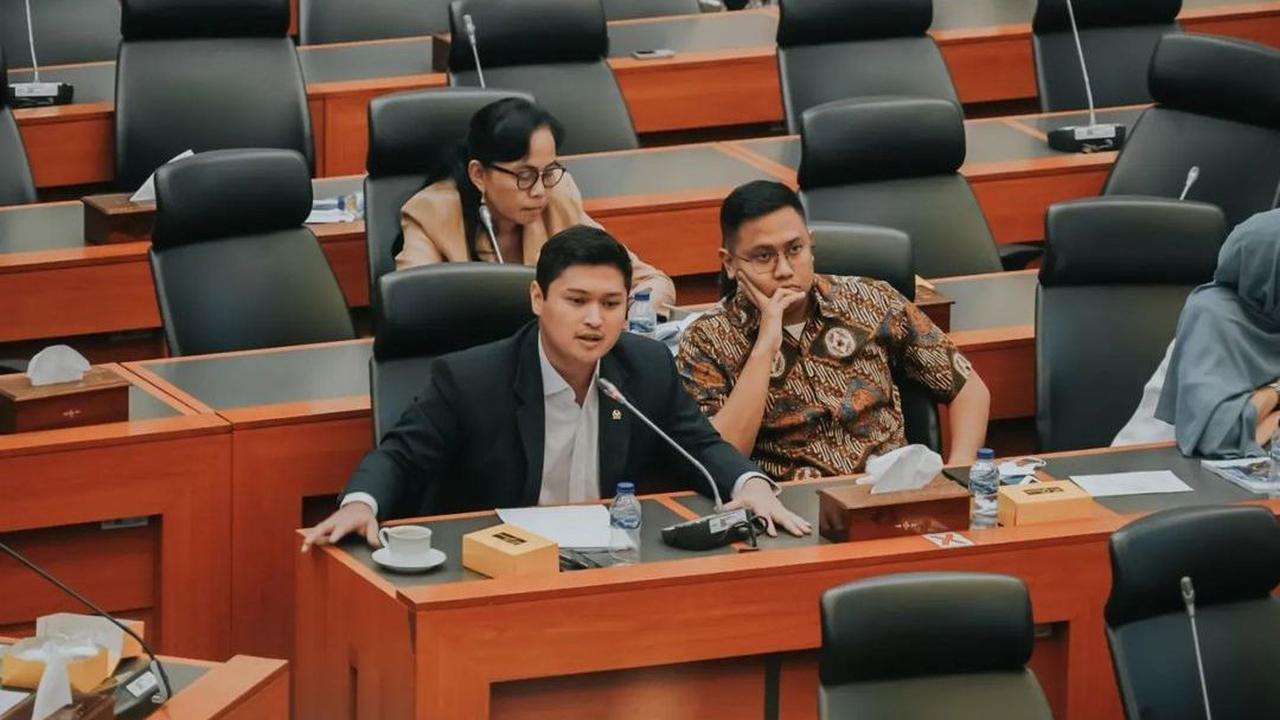 <b>Ketua Komite Olahraga Nasional</b><br>