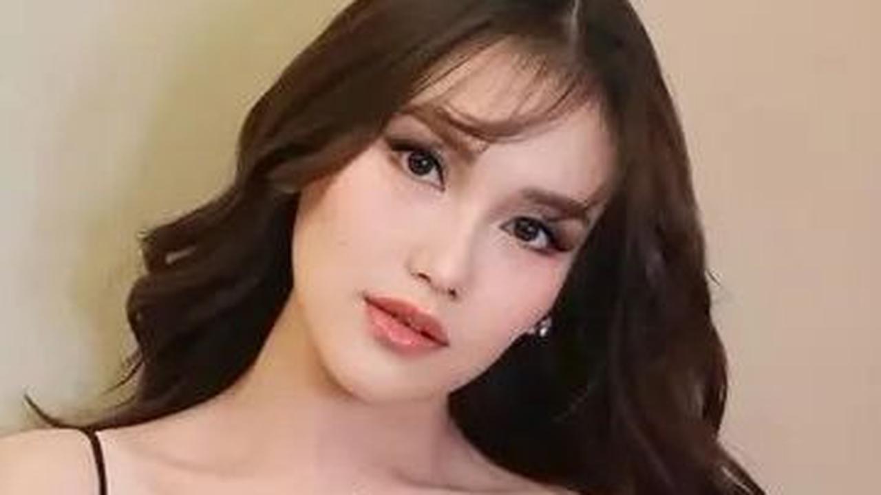 Ayu Ting Ting Kembali Memukau dengan Penampilan Serba Hitam yang Menggoda, Menampilkan 'Tato' yang Menambah Pesonanya