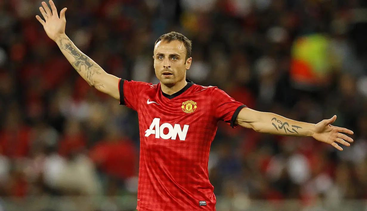4. Dimitar Berbatov (238 offside) - Mantan striker Tottenham dan Manchester United ini memiliki catatan 238 kali offside selama berkarier di Premier League. (AFP/Anesh Debiky)