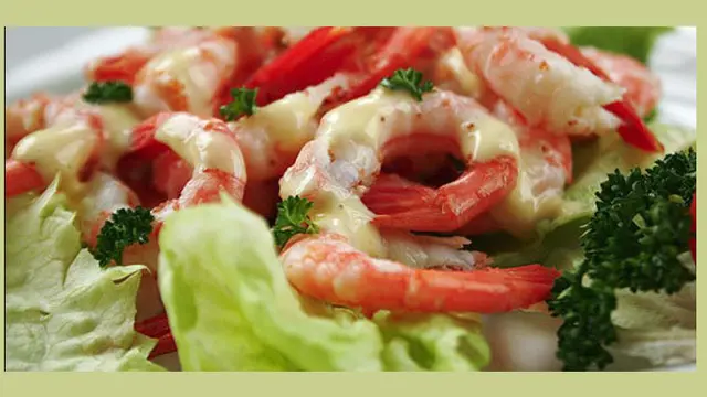 Menu Maksi: Salad Udang dengan Saus Mayonaise Maknyus