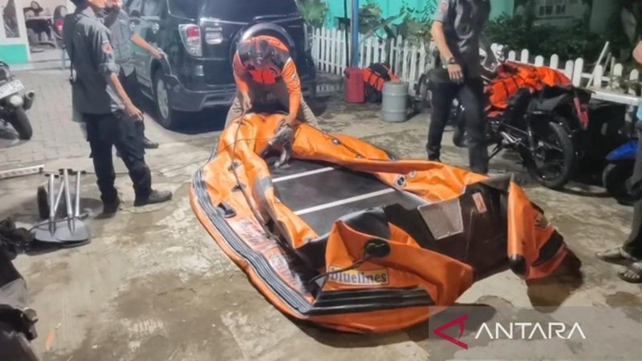 Pemuda Nekat Ceburkan Diri ke Kali Cengkareng Drain Jakbar, Diduga Masalah Asmara