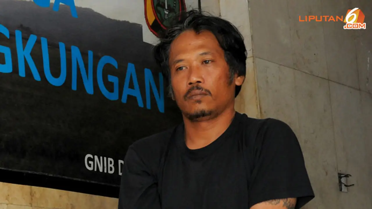pembunuh-holly-131108b.jpg