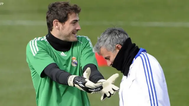 Casillas Akui Tidak Pernah Bicara dengan Jose Mourinho