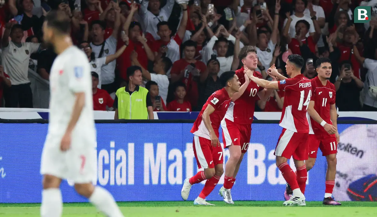 Timnas Indonesia memetik kemenangan krusial di matchday delapan Kualifikasi Piala Dunia 2026 Zona Asia. Menjamu Timnas Bahrain, Skuad Garuda menang dengan skor tipis 1-0. (Bola.com/Abdul Aziz)