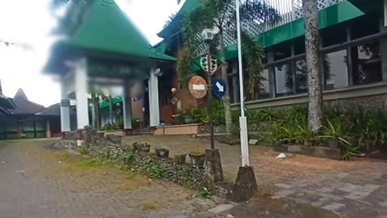 Megah dan Mewah, Potret Rumah Sakit Terbengkalai Baru Satu Tahun di Dalamnya Masih Lengkap