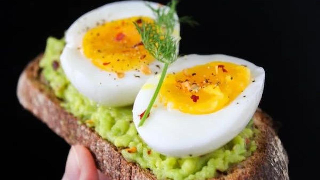Kebutuhan akan protein sangat bervariasi tergantung pada usia, jenis kelamin, dan berat badan seseorang.
