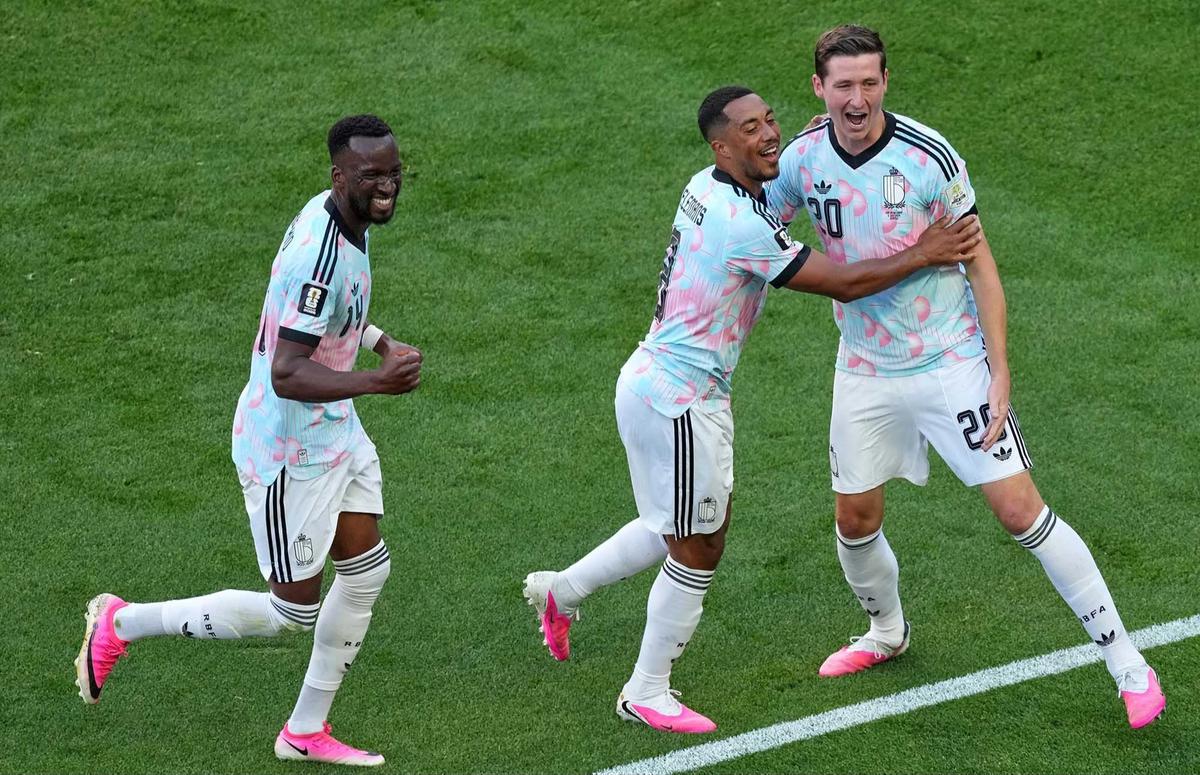 FOTO: Amerika Serikat Tersingkir Belgia Tantang Spanyol di Perempat Final