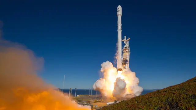 20170114- Roket Falcon 9- SpaceX-AP Photo