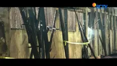 Gubernur Kalimantan Tengah meyakini bahwa gedung-gedung sekolah itu sengaja dibakar.