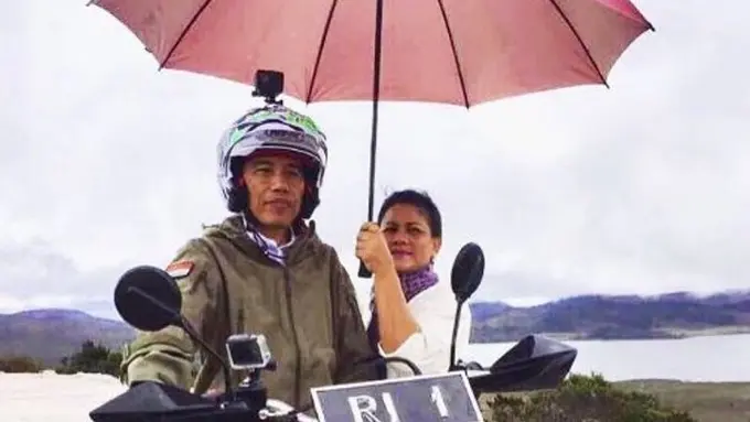 [Bintang] 5 Kebiasaan Iriana Jokowi, Ternyata Emak-emak Banget Lho