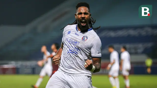 Foto: Ekspresi Cak Sodiq Usai Cetak Dua Gol dan Bawa Arema FC Kembali ke Papan Atas Klasemen BRI Liga 1