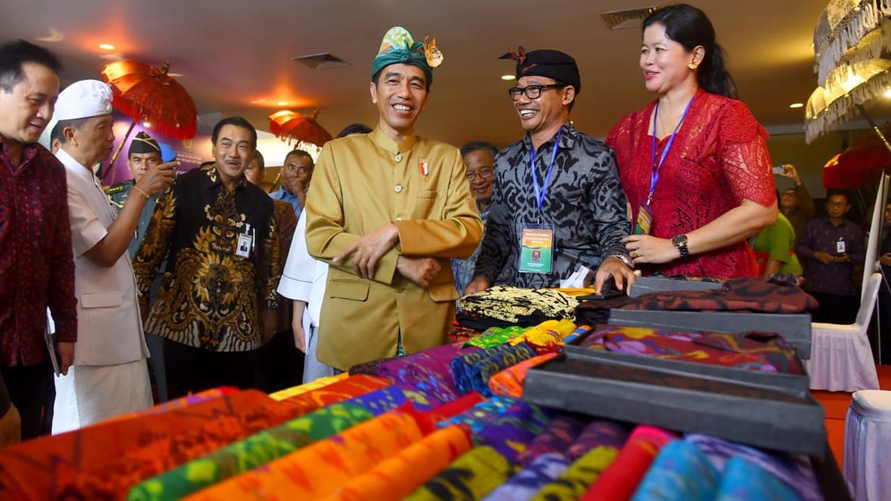 Jokowi Sosialisasikan Penurunan Pajak