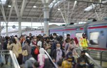 Peningkatan Mobilitas Penumpang KAI Group 2025 Capai 442 Juta Orang, Perkuat Konektivitas Nasional