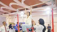 Aktris Angela Gilsha Bikin Heboh Para Atlet Senam Belia Indonesia