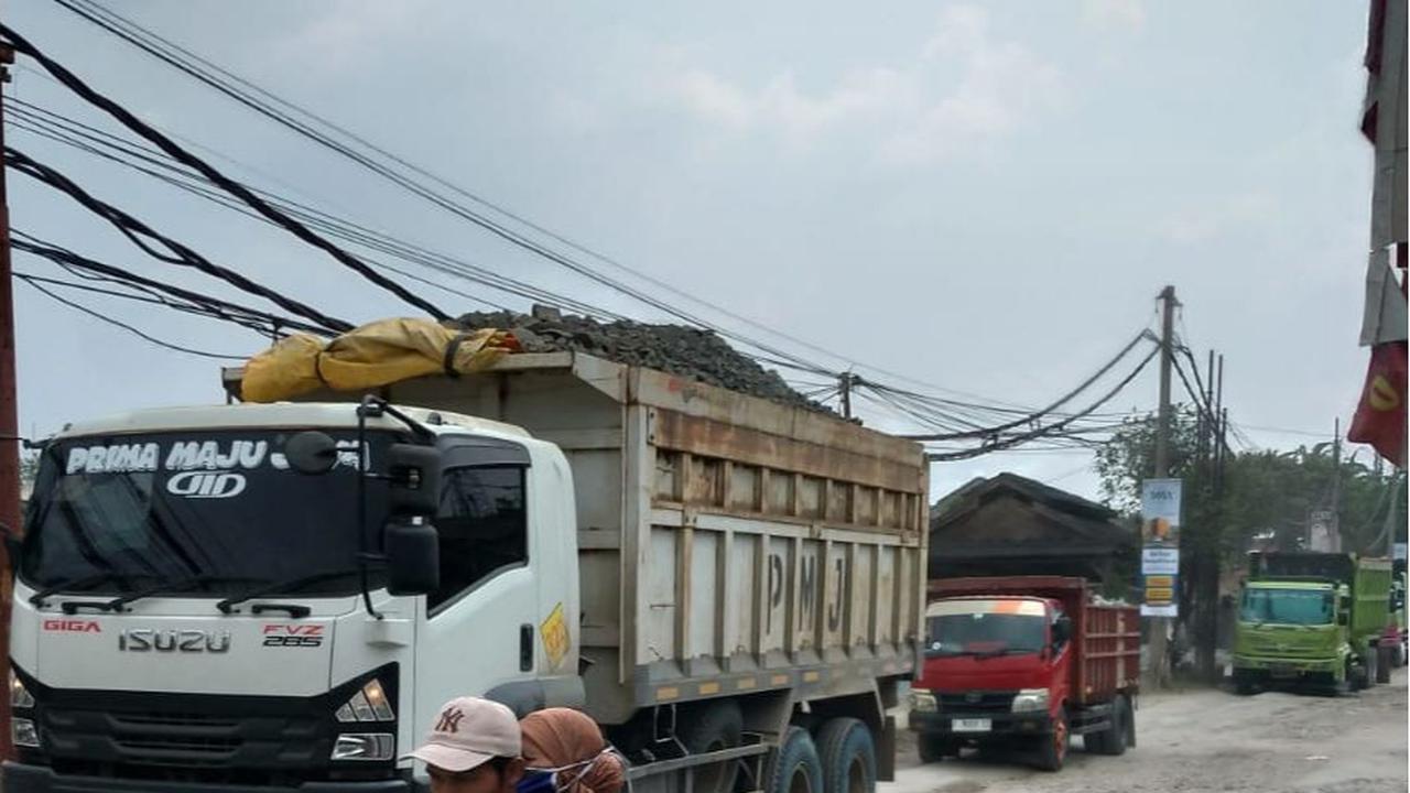 VIDEO: Warga Parung Panjang Diusir DPR Usai Marah-Marah Protes Jalan Rusak