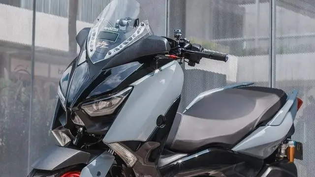 10 Potret Modifikasi Yamaha Xmax 250, si Bongsor dari Keluarga Maxi. Shenggol dong!