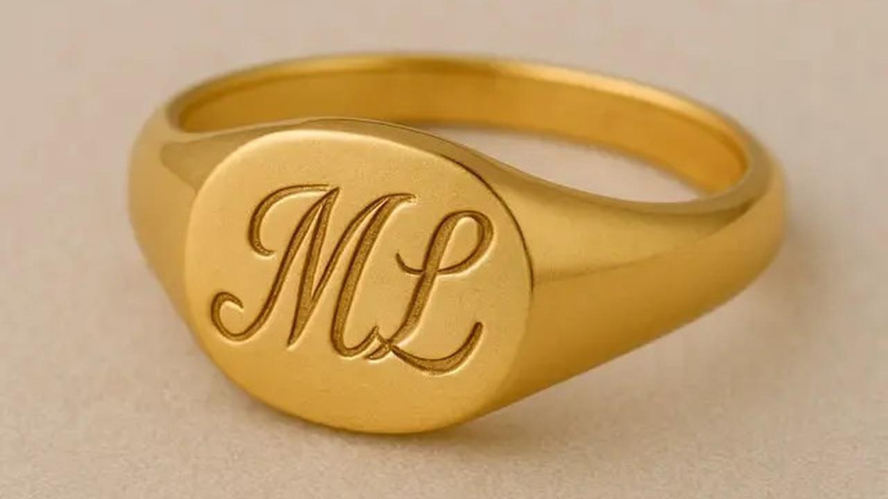 7 Model Cincin Emas untuk Usia 60-an, Klasik dan Timeless