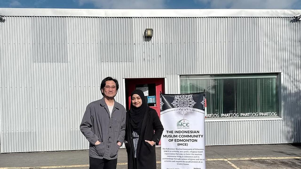 5 Potret Cindy Fatikasari dan Tengku Firmansyah Kunjungi Lokasi Bangunan yang Bakal Jadi Masjid Indonesia Pertama di Edmonton, Kanada