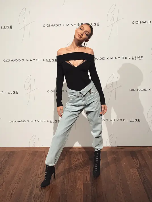 Orangtua Gigi pun merasa bahwa anaknya harus lebih memikirkan pekerjaannya. Kesempatan yang ia miliki saat ini belum tentu didapatkan esok hari. (instagram/gigihadid)