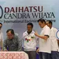 Bambang Brodjonegoro, Menteri Perencanaan Pembangunan Nasional, Menandatangani Prasasti Kerjasama Daihatsu & Candra Wijaya