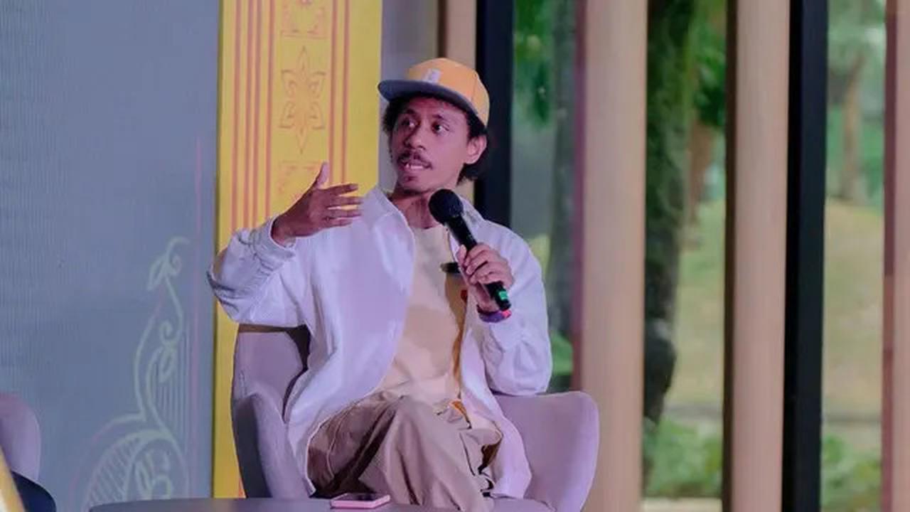 Lirik Lagu Lesung Pipi karya Raim Laode, Nyanyian Cinta yang Tulus dan Penerimaan Diri