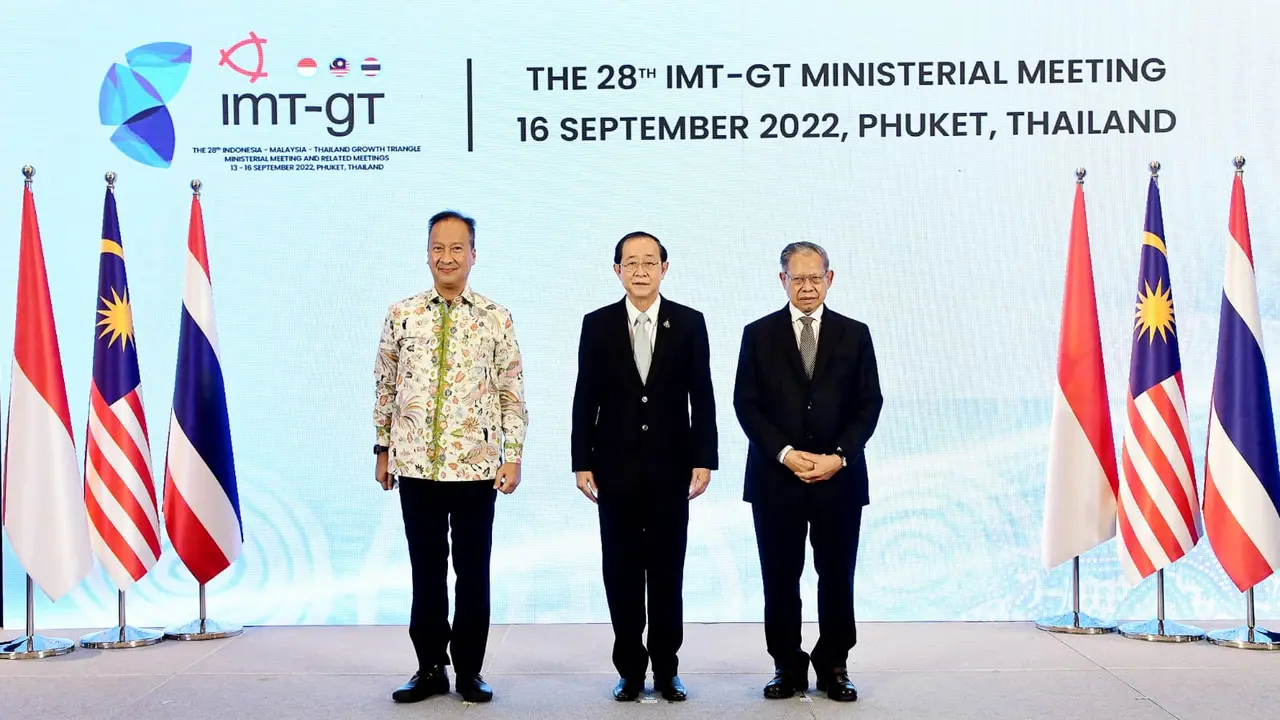 Pertemuan Tingkat Menteri (PTM) IMT-GT di Phuket Thailand pada 15-16 September 2022.