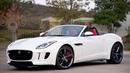 Jaguar F-Type V8 S: F-Type menjadi salah satu sports car yang terlupakan. Pamornya terhalang oleh Porsche, Ferrari, Lamborghini, hingga Mercedes-AMG. Selain tenaga 488 Hp yang keluar dari mesin 5.000cc V8 supercharged kepunyaannya, F-Type juga menyuguhkan suara mesin dan knalpot bak lantunan musik indah. Para petrol head yang pernah mendengar raungan mobil ini pasti luluh. (Source: autoblog.com)