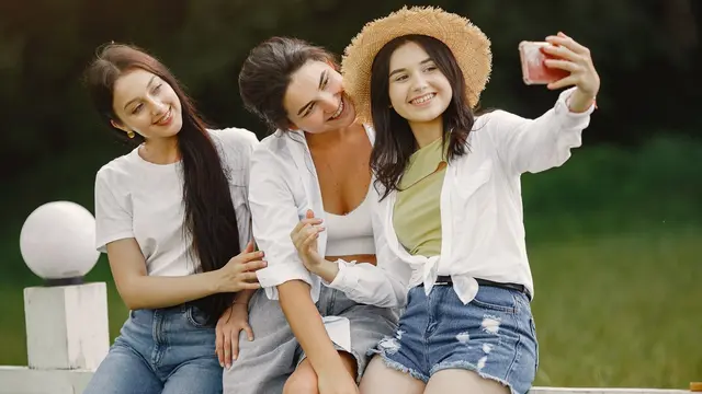 5 Zodiak Paling Sensitif yang Mudah Merasa Sedih - 5