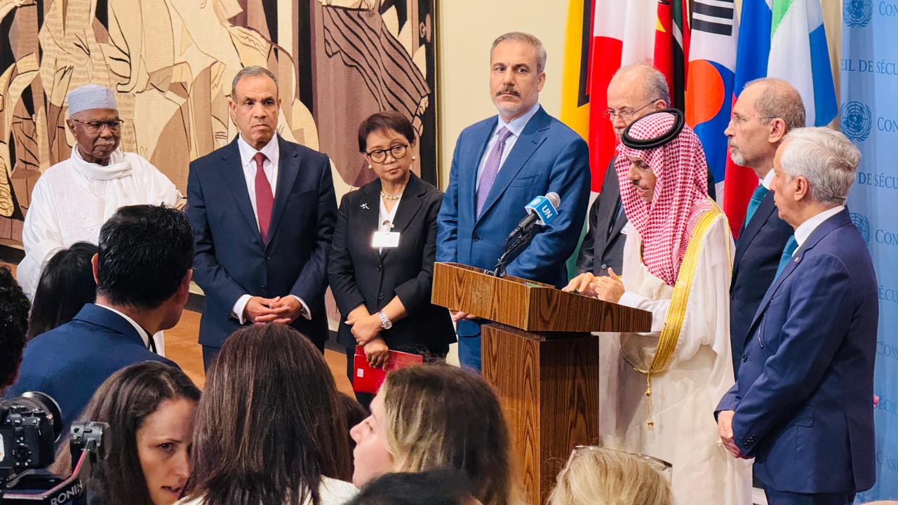 Menlu RI Retno Marsudi dalam Pertemuan Koordinasi OKI Tahunan Tingkat Menteri, di Markas Besar PBB, New York, Jumat (27/9/2024). (Dok. Kemlu RI)